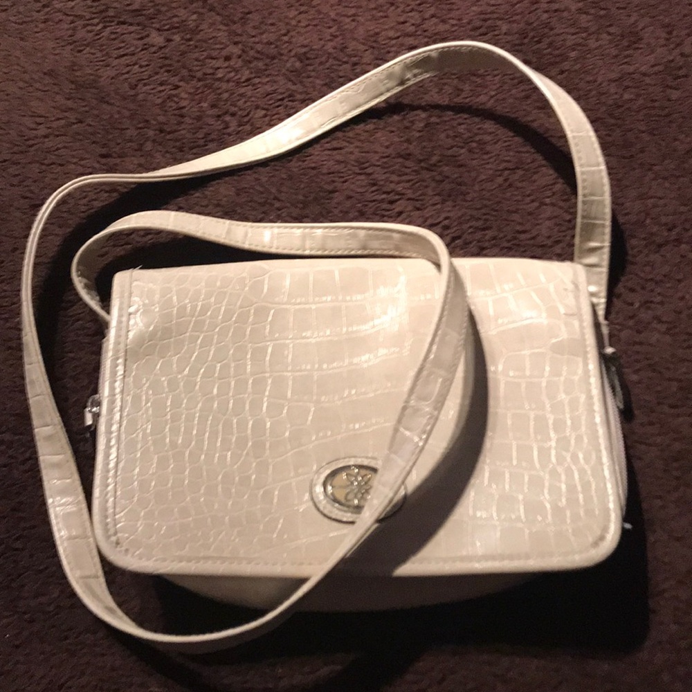 🌞3/$25 Small crossbody purse